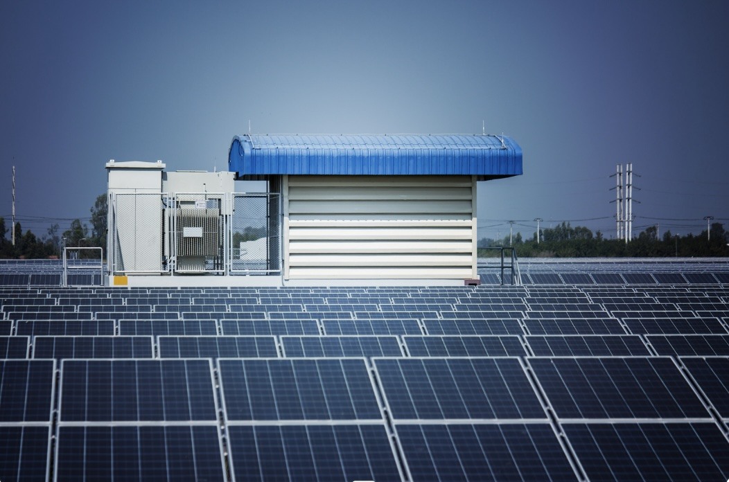 Solar farm battery storage safety systems